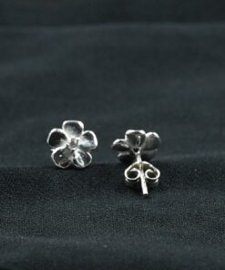 Sterling Silver Stud MJE68