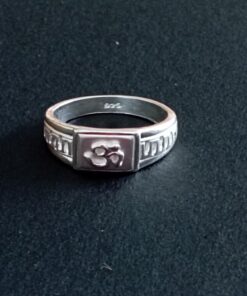 Sterling Silver Ring R324