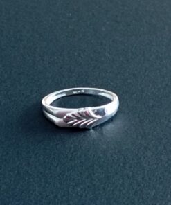 Sterling Silver Ring R326