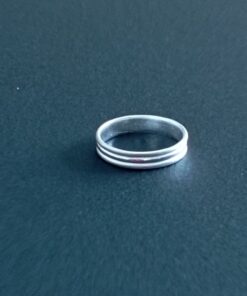 Sterling Silver Ring R341